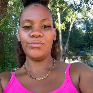 Meet your Posher, Kendra